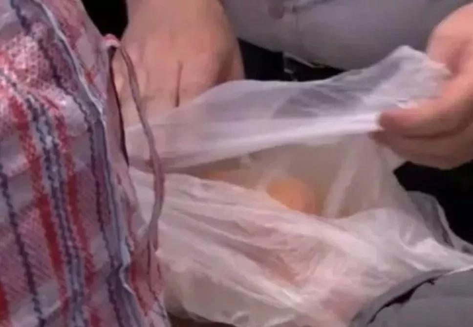 过海关被取消签证还能再申请吗,出国被海关劝返签证还能用吗