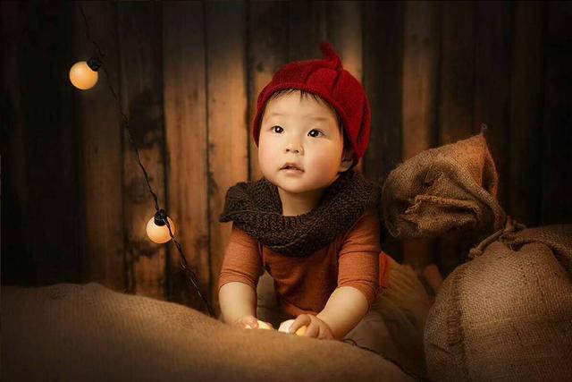 青岛宝宝照拍摄报价,青岛宝宝证件照哪家拍得好