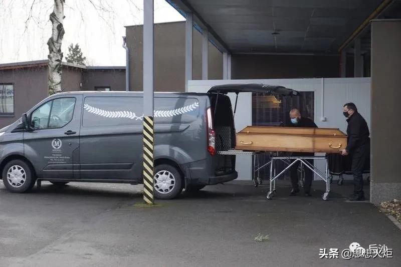 此小国病得不轻：踩中国红线再挑衅俄罗斯