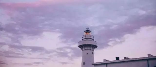 走太急痛的是脚想太多累的是心,走太多脚累想太多心累