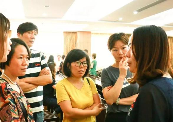 三鹿奶粉事件有关图片,当年三鹿奶粉的孩子怎么样了