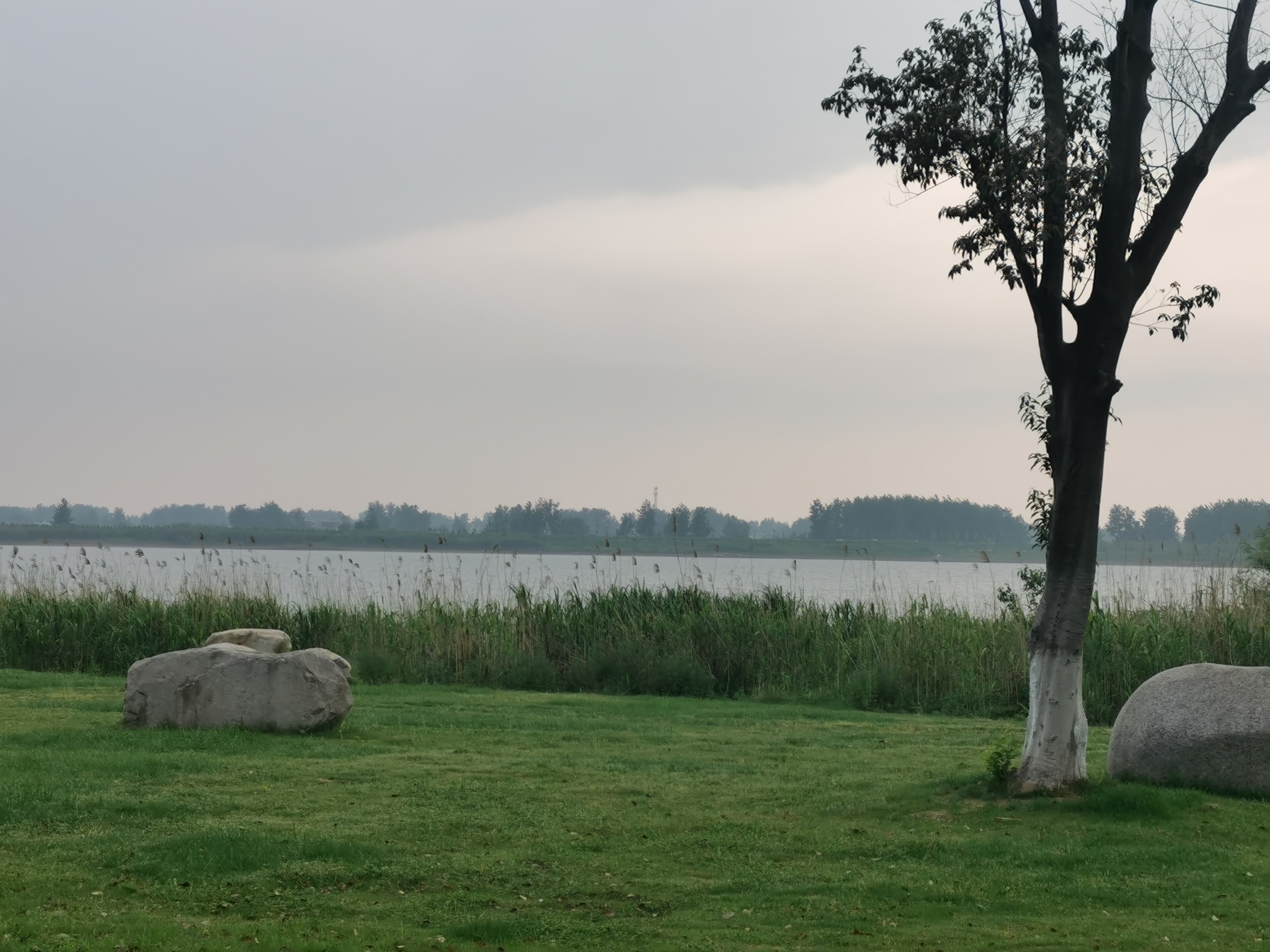 曾经的脏乱差变成了现在的新景观,从面目全非到焕然一新