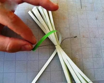 国庆节幼儿园手工灯笼制作教程,幼儿园带福字的灯笼手工制作大全