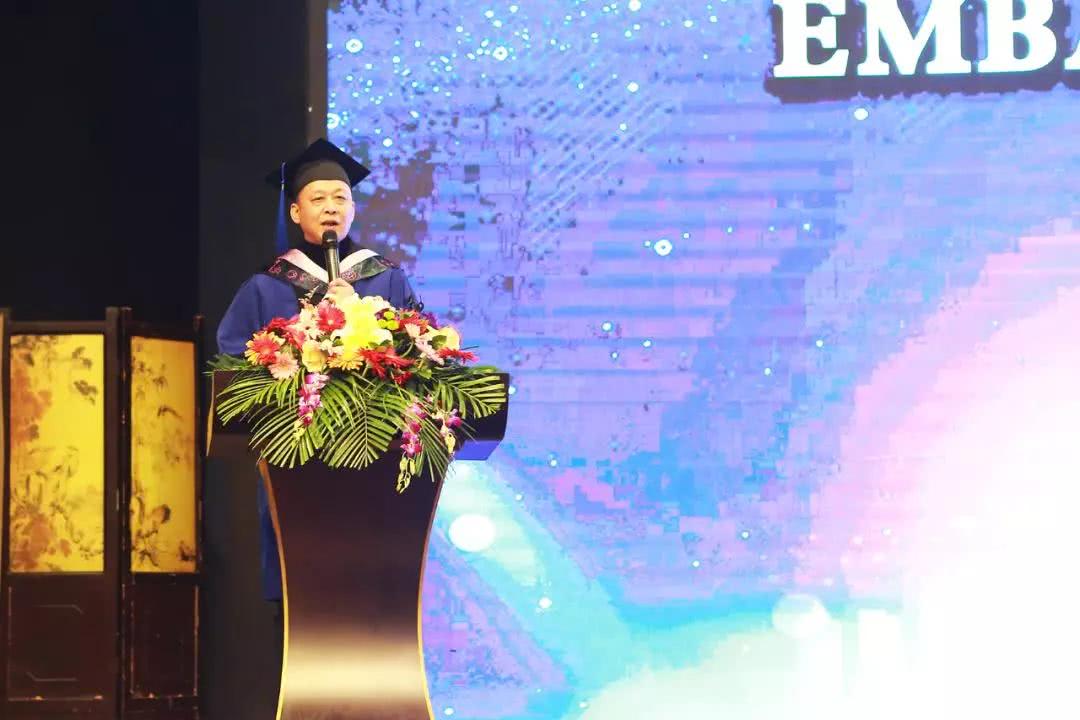 吉林大学·世纪英才EMBA卓越总裁班毕业典礼圆满结束！