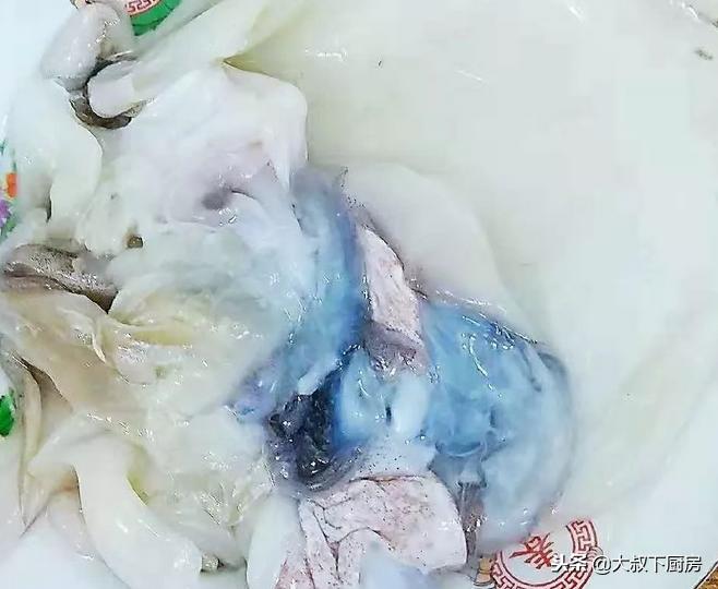 雪里红咸菜烧墨鱼,墨鱼干炒雪菜