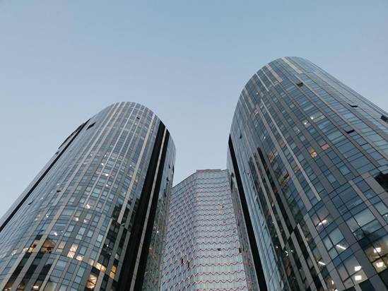 2019年荣耀v20还值得入手吗,荣耀v20与荣耀20s对比评测