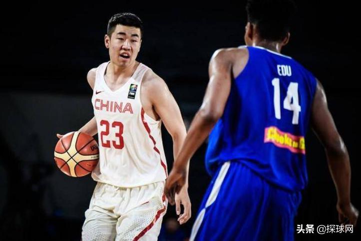 菲律宾打球为什么都光脚,菲律宾人爱篮球