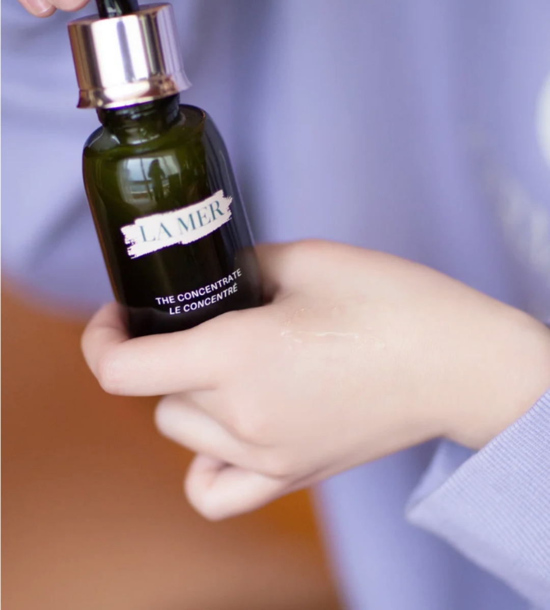 护肤界公认的5大抗老精华，信誉好，质量佳，小仙女走到哪带到哪