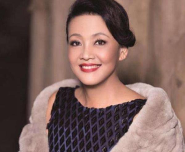 俏江南张兰现在的身价,张兰俏江南多少亿