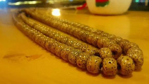 菩提根和星月菩提哪种有传世价值,星月菩提手串传世级