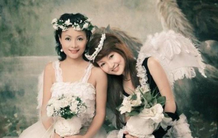 回顾郭美美的辛酸往事,郭美美进了几次监狱