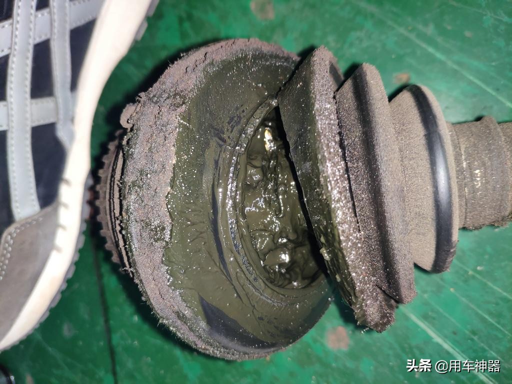 车轮异响哐哐的,车轮异响6类致命故障赶紧处理