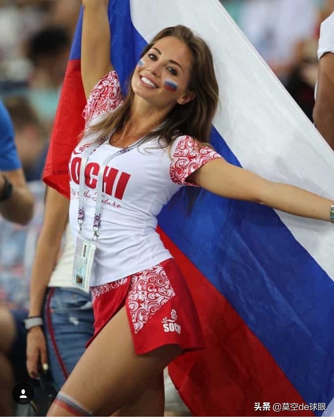热爱足球的姐妹们最帅气,迟到的说一声,祝所有女球迷节日快乐!