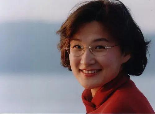 董倩为什么被称为央视名嘴,董倩26年资深央视名嘴