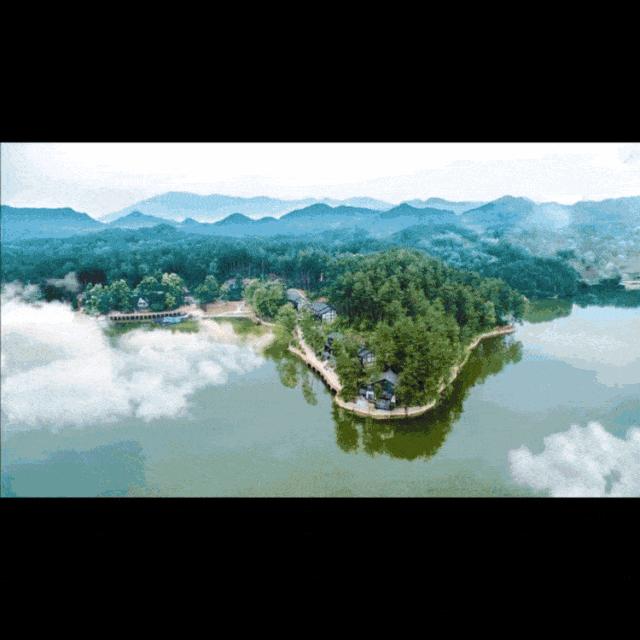 西安人，这300份圣诞礼包我要免费送给你！速抢！