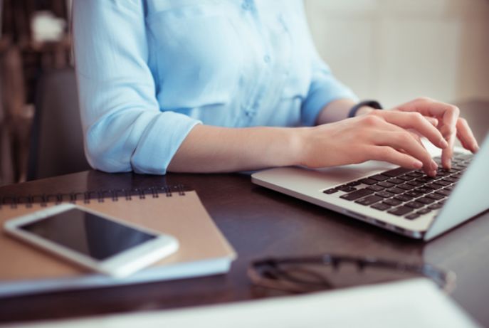 耳屎应该掏不掏,耳屎到底要不要掏为啥