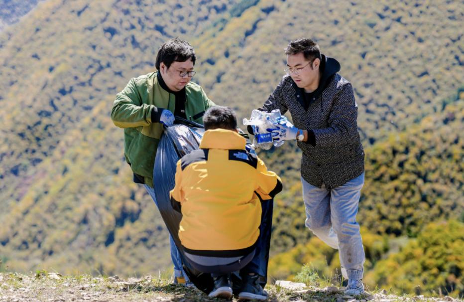 牧马人2.0t和普拉多4.0哪个好,普拉多与牧马人