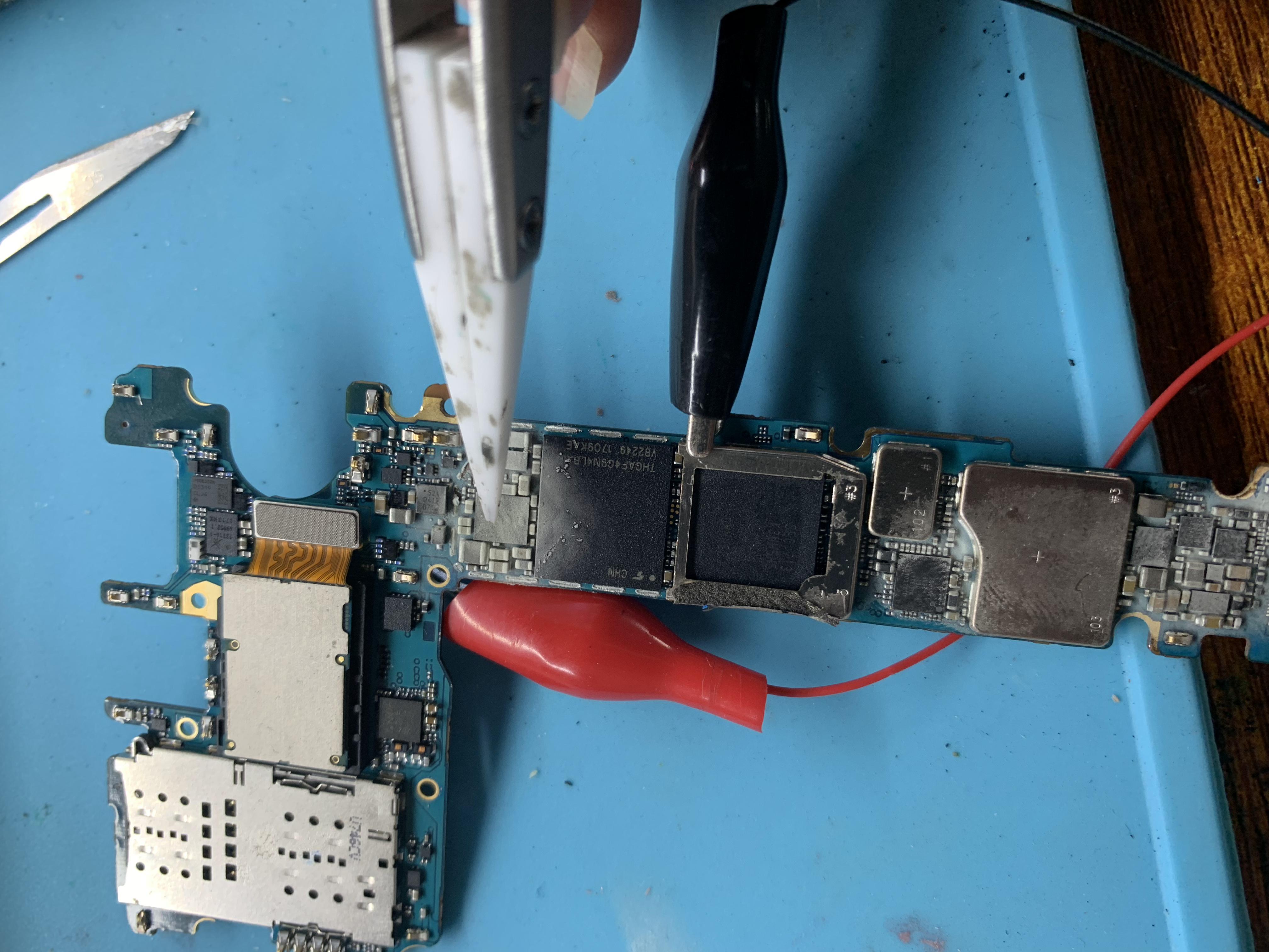 三星s8充电显示黄色感叹号怎么办,三星s8充电出现叹号原因