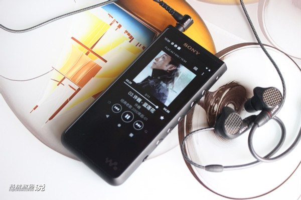 致敬经典索尼笔记本电脑,索尼nw-zx505怎么样