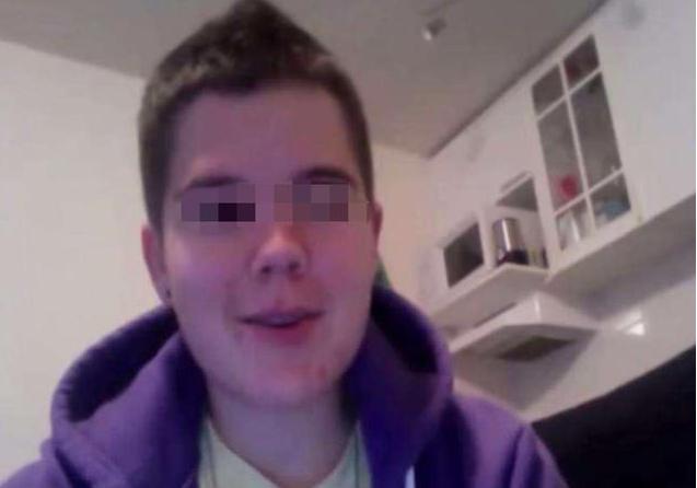 9岁袭胸13岁“性侵”，妈妈的不忍心分床，最终让孩子结出恶果