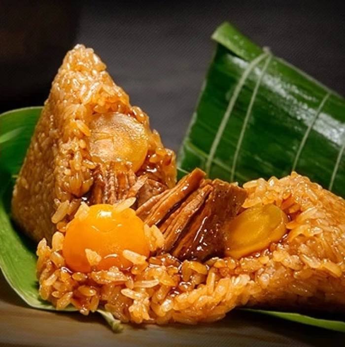 端午节可以给狗洗澡吗,狗狗吃粽子