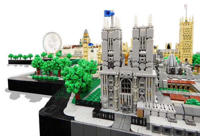 乐高带你走进侏罗纪的世界,乐高伦敦巴士