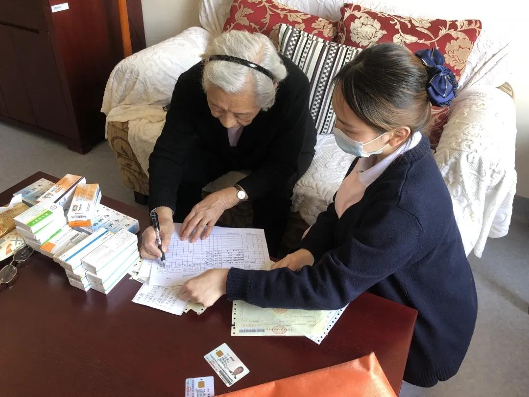 老人入住养老机构美好感受,养老服务机构解除封闭