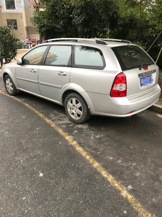 瓦罐迷,二手别克凯越旅行车