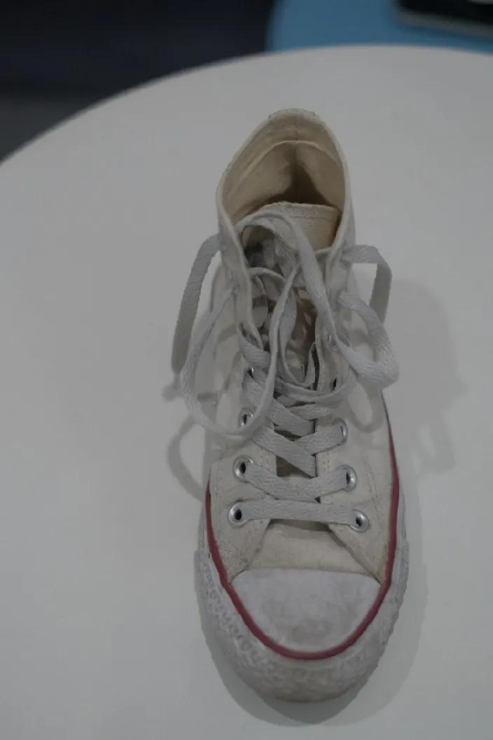 球鞋用什么洗鞋最白最干净,用什么洗球鞋不伤鞋又干净