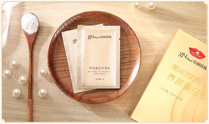 徐静蕾公开叫板“比范冰冰好看”!近46岁依然风韵犹存,皮肤真好