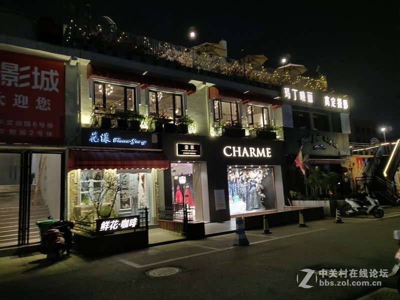 能流畅玩原神的iqoo手机,iqoo水桶机