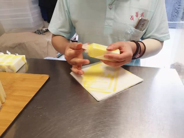 西安钟楼小奶糕,西安小奶糕