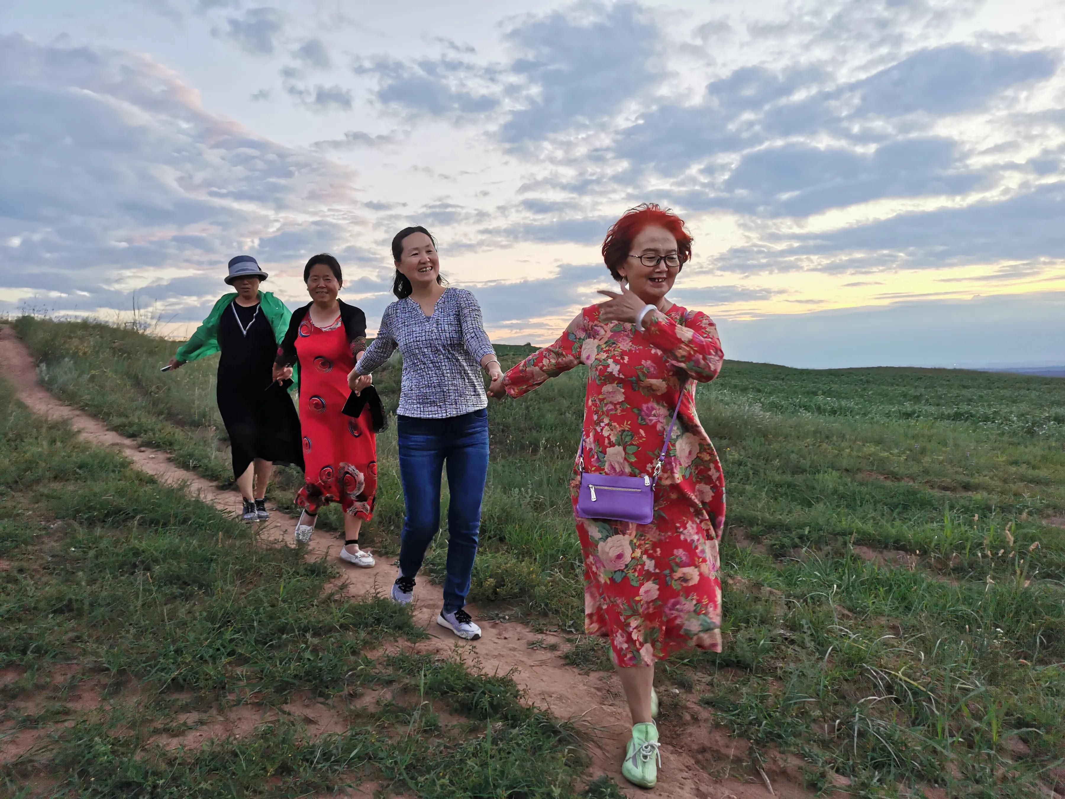 手拍世界作品集402期,2022年世界手机摄影大赛征稿