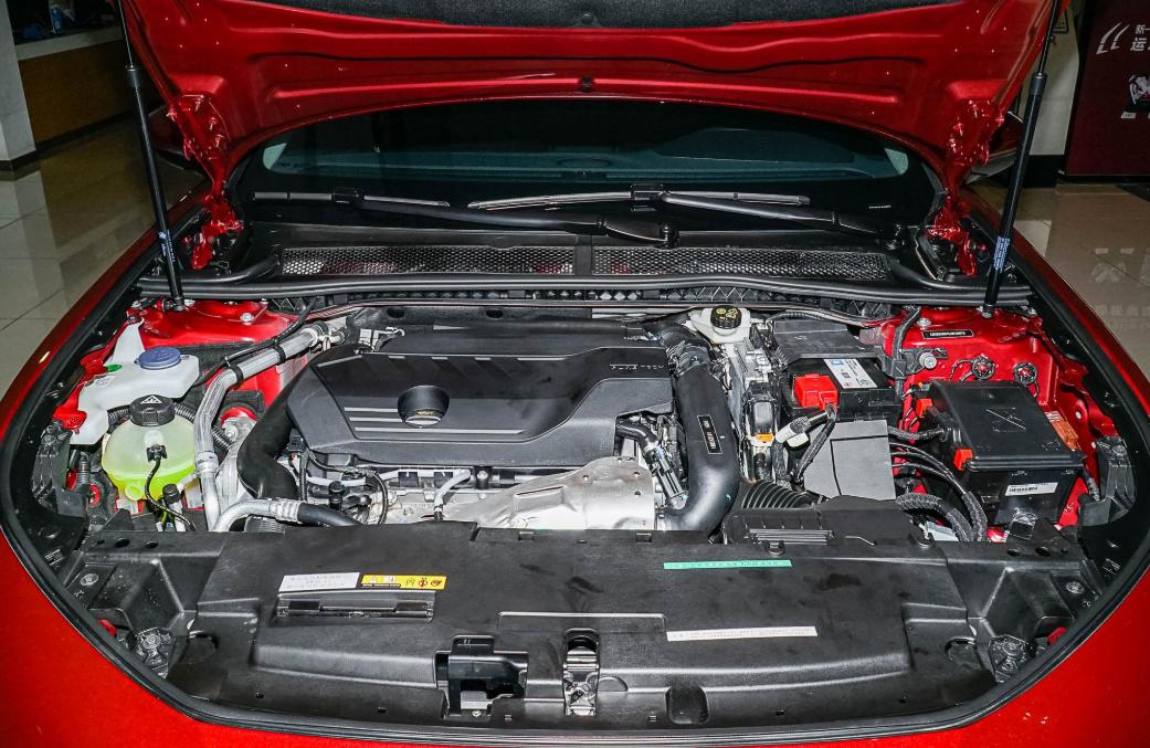 标致508品牌价值,标致5082015款1.6t自动致臻版hud