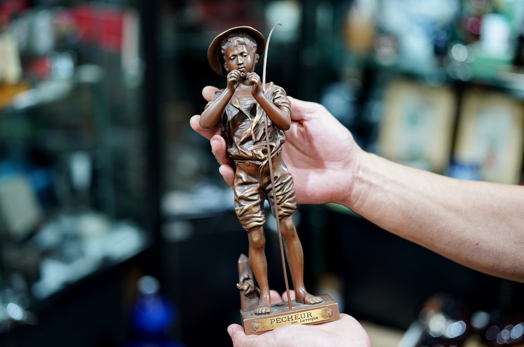 一篇10万+的文章，引出众人询问：你那卖日本瓷的朋友都有啥？