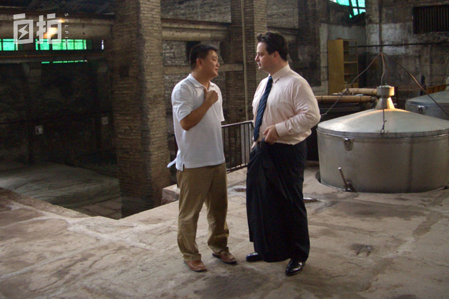 我，英国人，热爱中国酒桌文化，娶了中国妻子，在中国生活22年