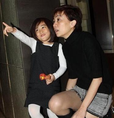 郑钧一代摇滚明星,摇滚老炮郑钧结局