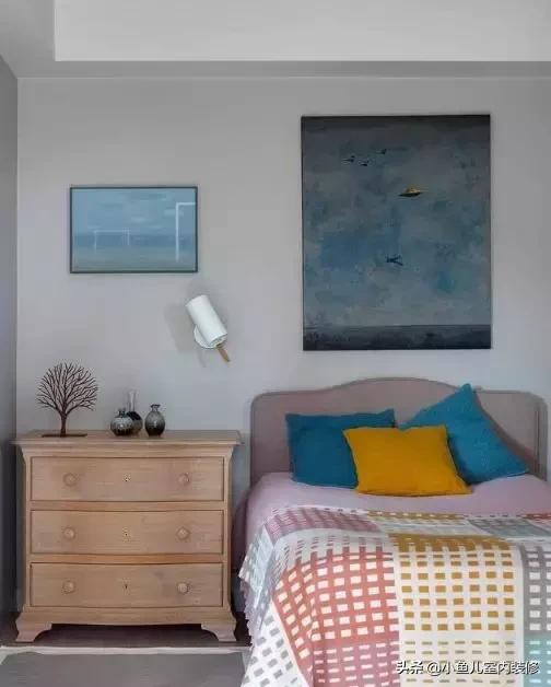 一家4口买下200㎡别墅，一楼全景落地窗，装修低调