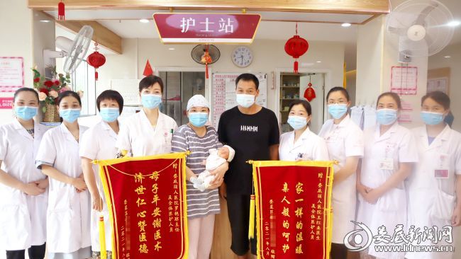 从放弃顺产到平安顺产，37周羊水过少的孕妈在娄底丽人妇产医院经历了什么？