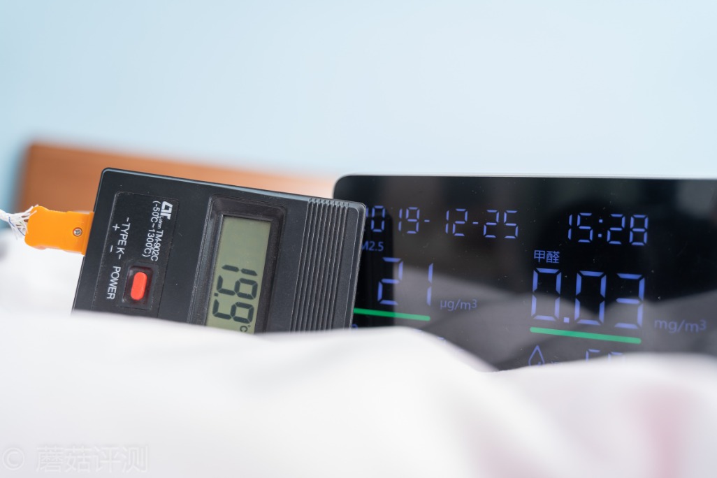 替你守护冬日里最后一抹温暖、日本Srue双人四温区电热毯