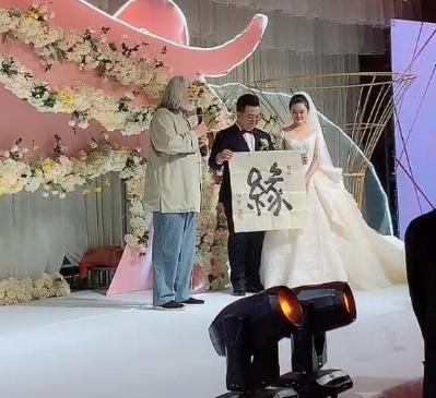 结婚纪念日送礼物,结婚礼物送什么好