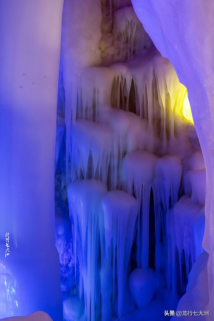 万年冰洞自然奇观,山西万年冰洞