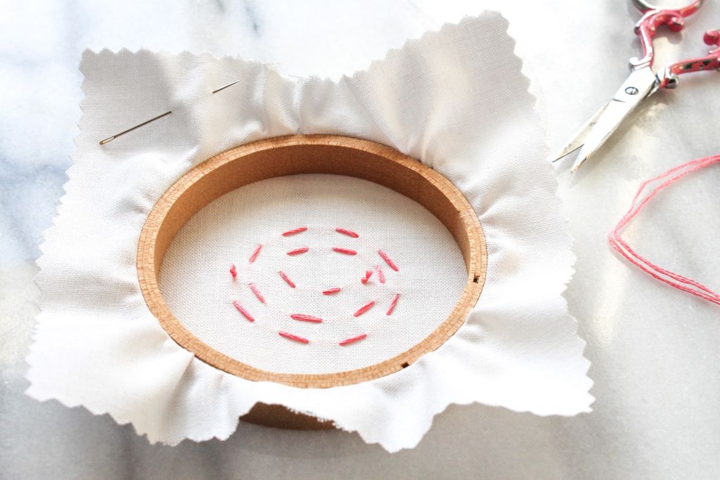 手把手教你手工刺绣最常规的方法,刺绣教程十种初学者必学手工刺绣