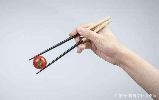 妲己的筷子谁发明的,商朝苏妲己发明了筷子