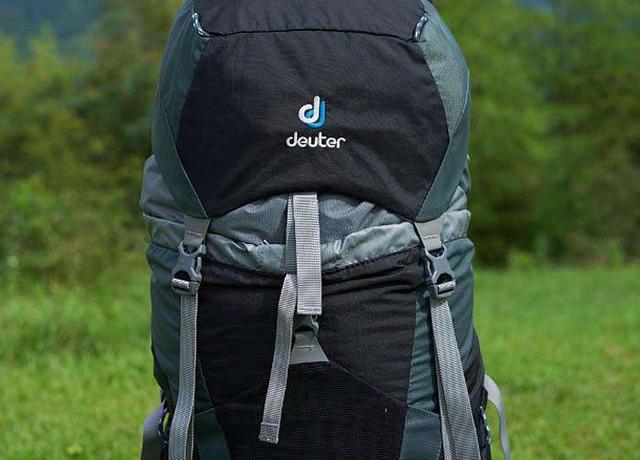 露营户外装备背包,户外装备轻便背包推荐