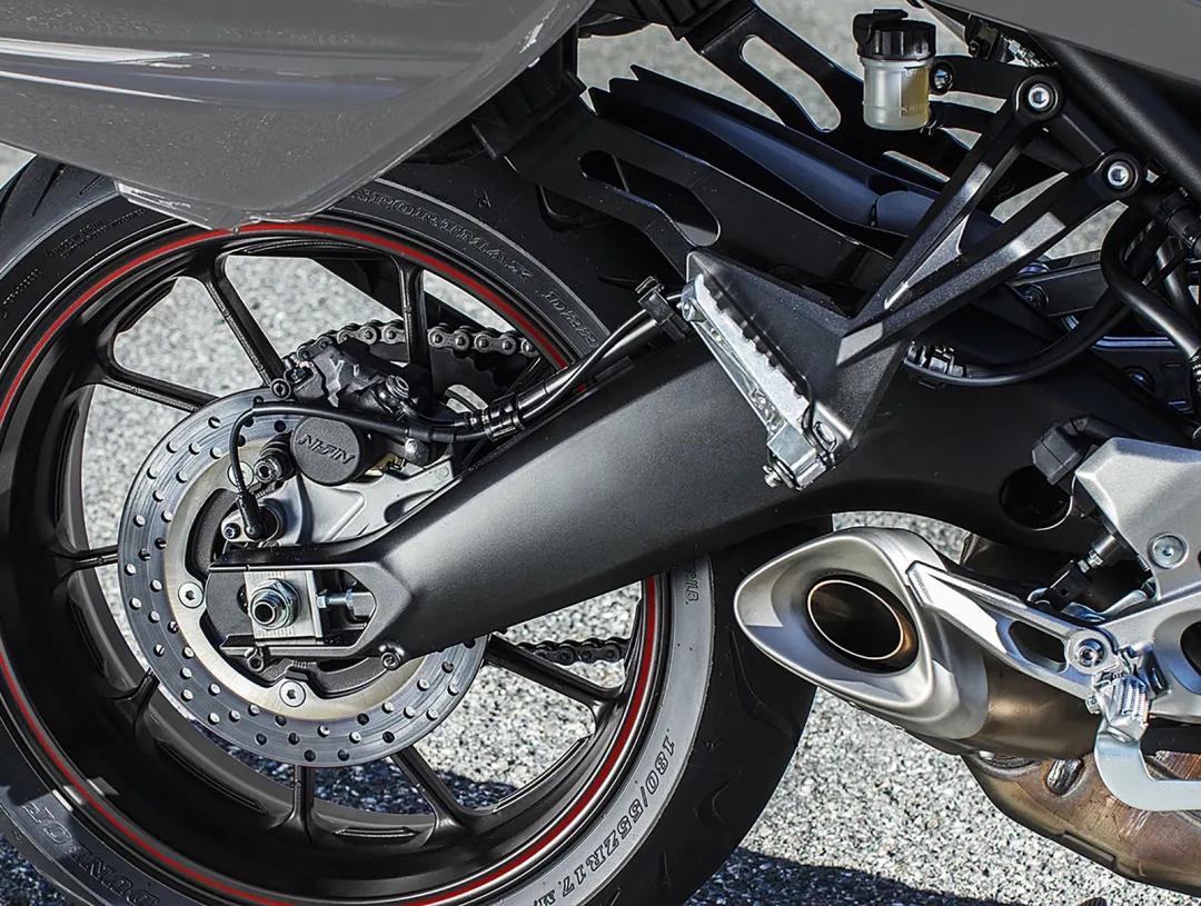 雅马哈2023款tracer900gt座高,雅马哈starventure国内售价