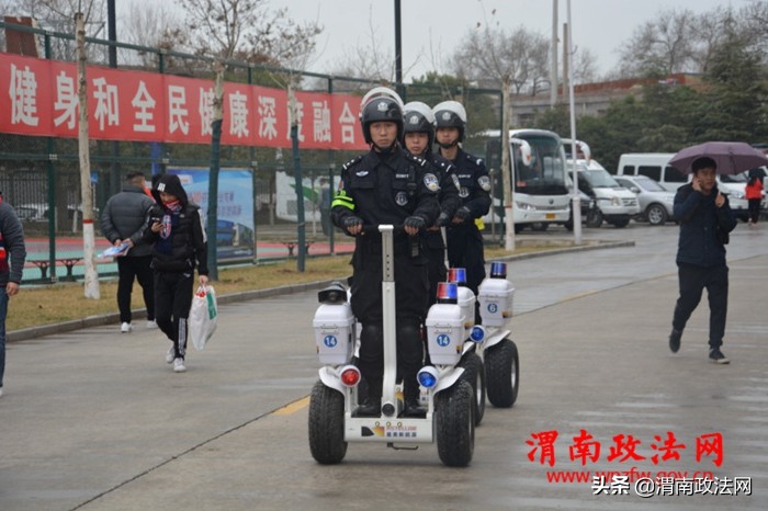 渭南市公安机关圆满完成2019年中甲足球联赛第一轮比赛安保任务（图）