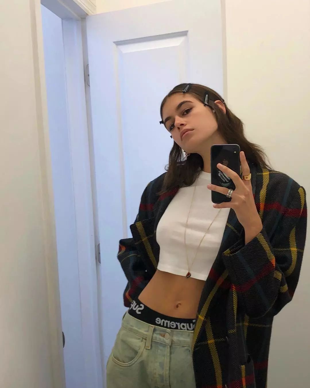 教你100元变身梦幻九头身KaiaGerber