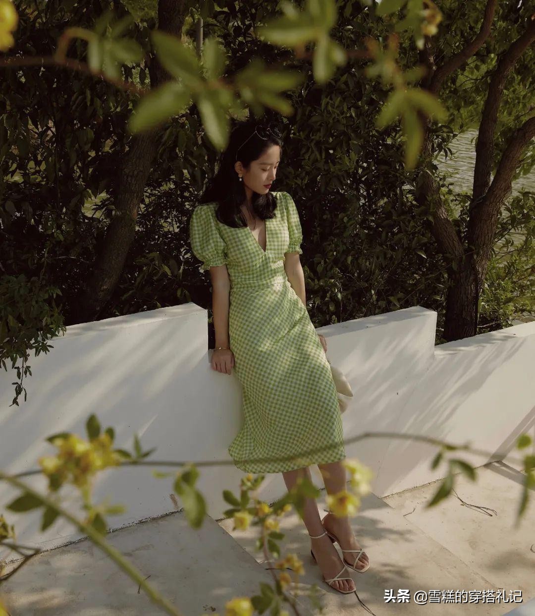 夏天配裙子的百搭鞋,圆头高腰鞋怎么搭配裤子好看