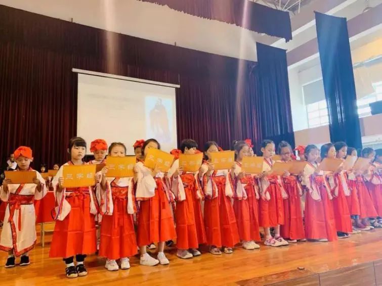 最是传统动人心！泰达二小传统文化教育，促进未成年人思想道德建设